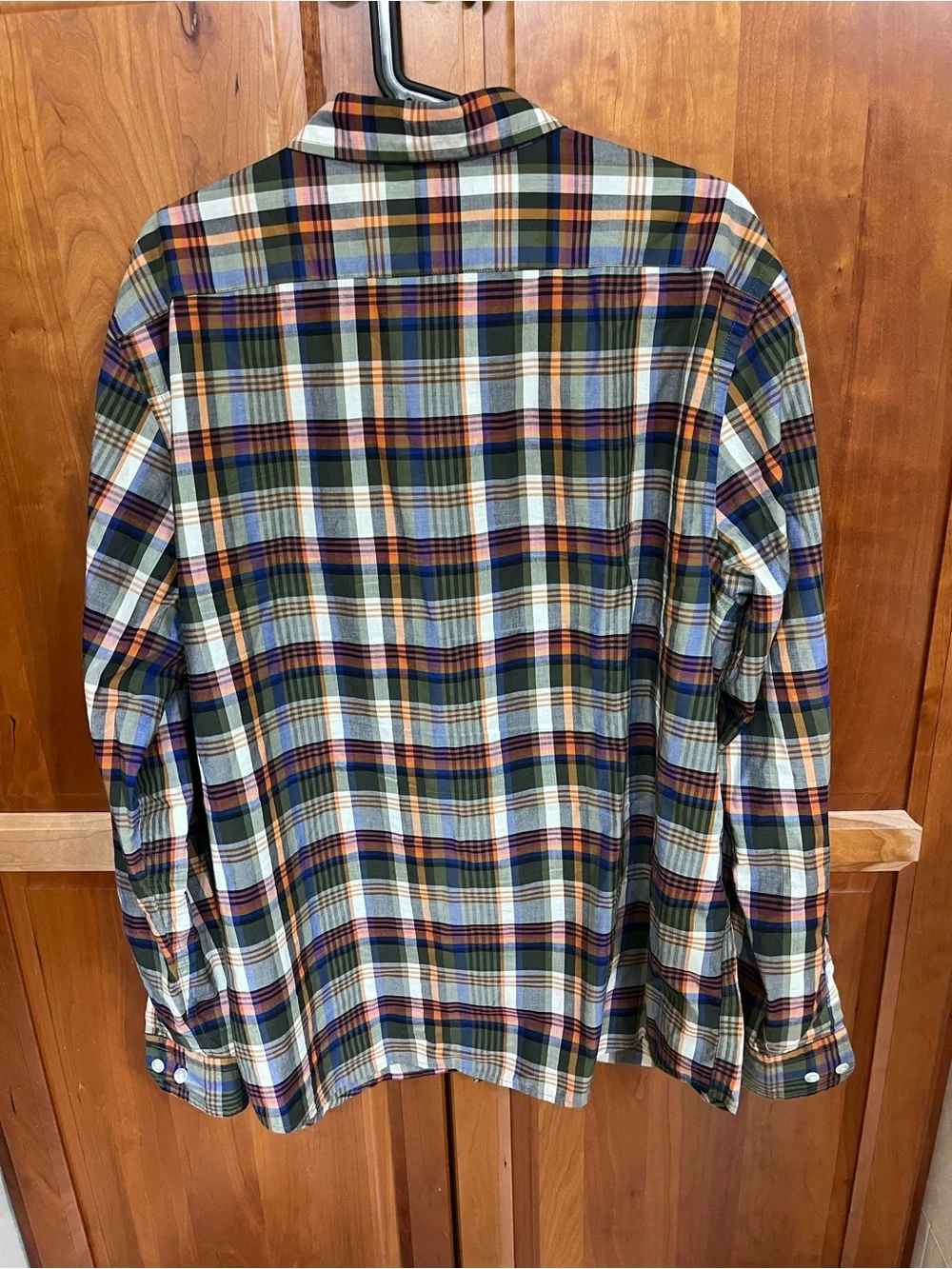 Banana Republic Men's Plaid Button-Down Shirt- Untucked Fit